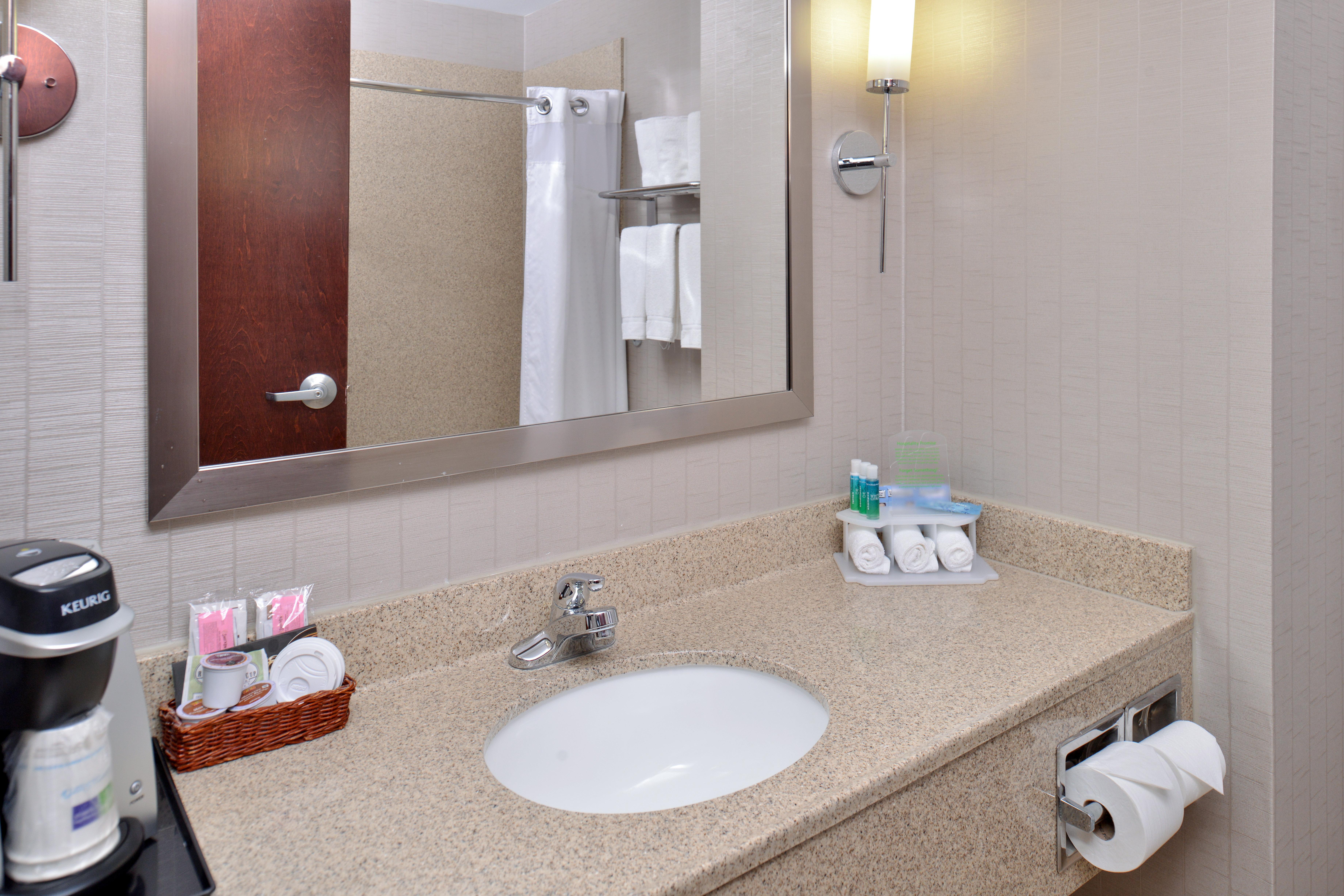 Holiday Inn Express Hotel & Suites Lafayette By Ihg Exterior foto