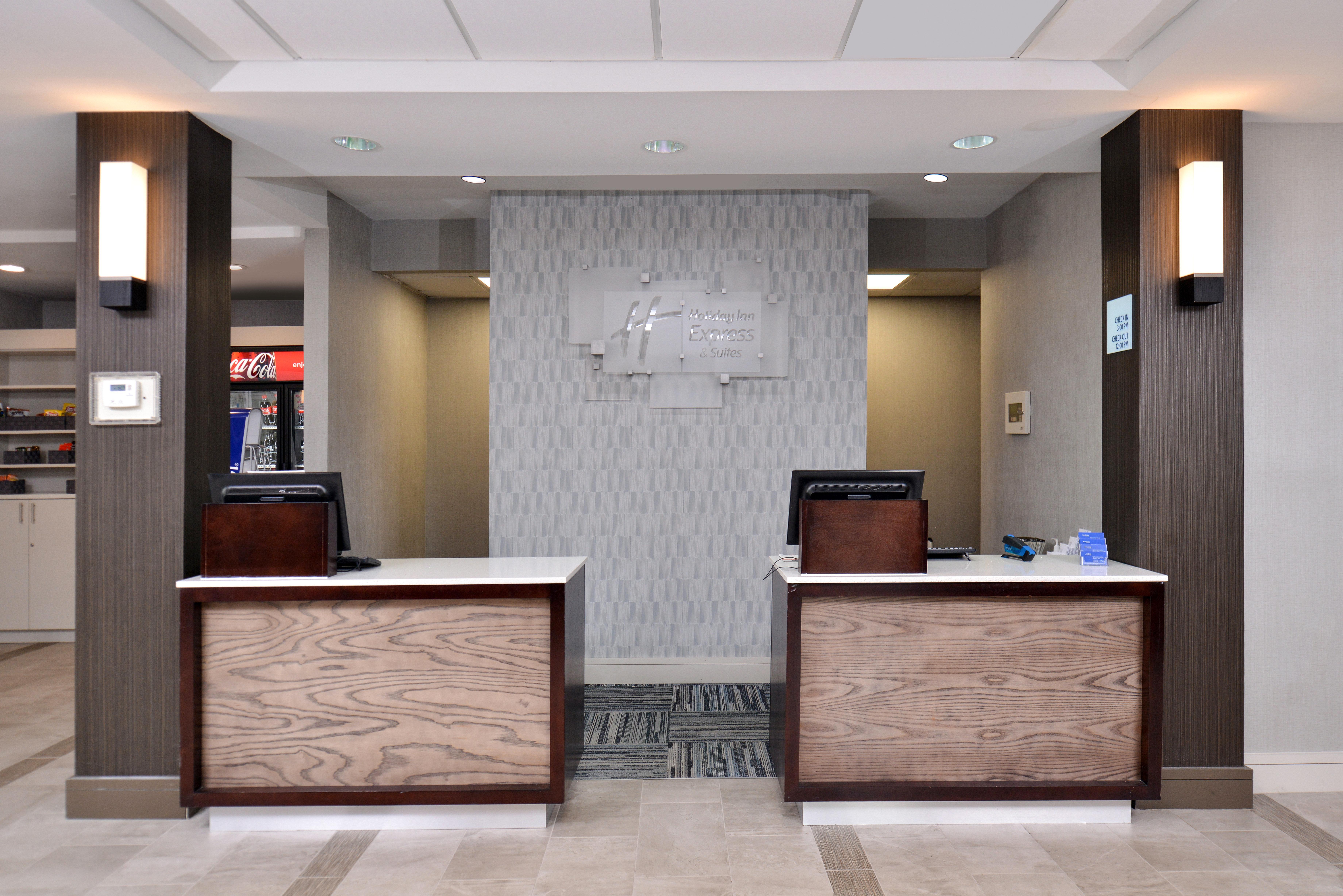 Holiday Inn Express Hotel & Suites Lafayette By Ihg Exterior foto