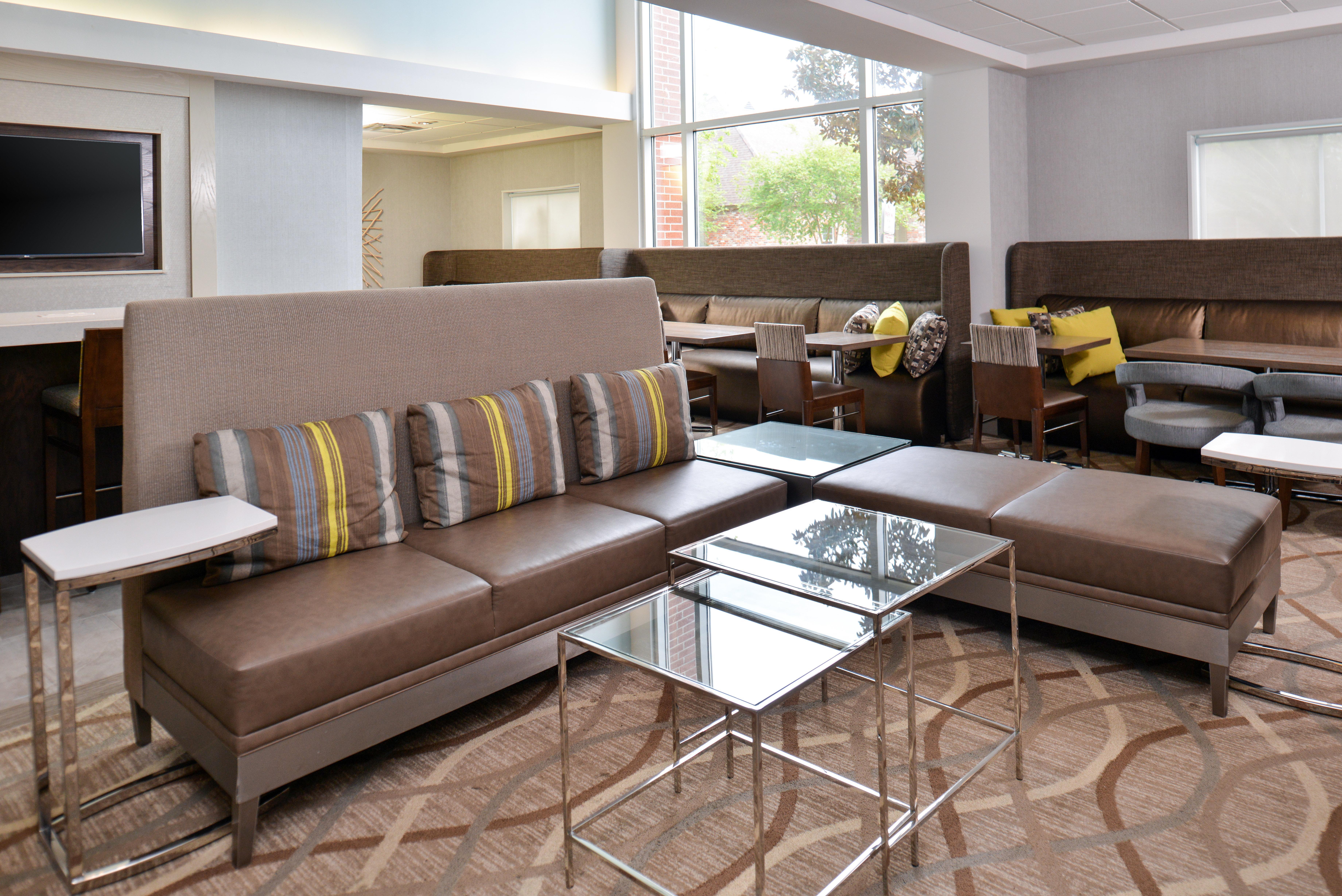 Holiday Inn Express Hotel & Suites Lafayette By Ihg Exterior foto